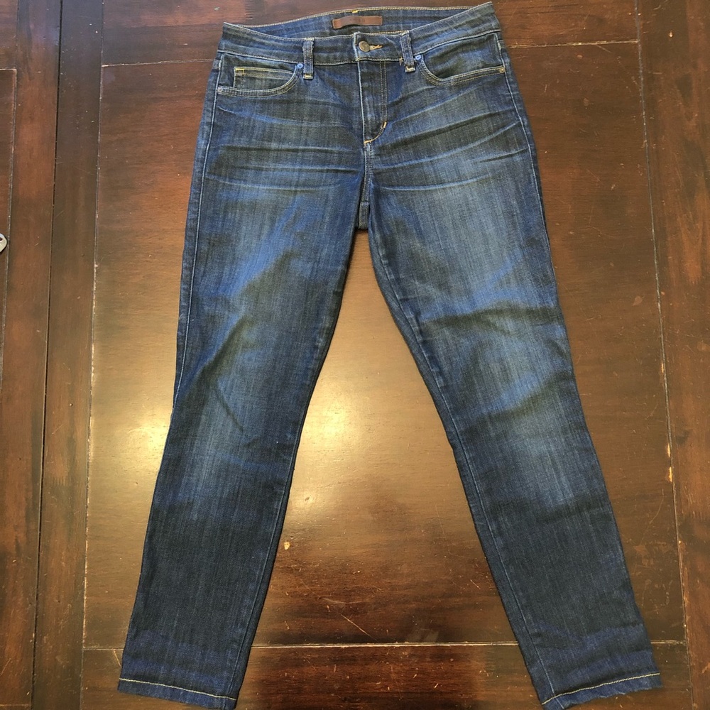 Skinny dark blue Joe’s jeans.
